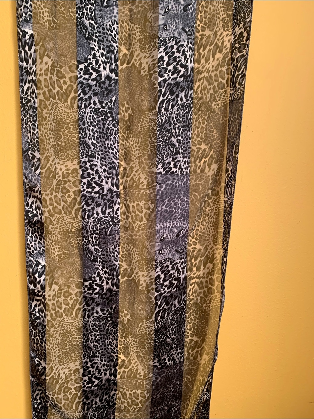 Animal Print silver tone silk narrow dressy scarf